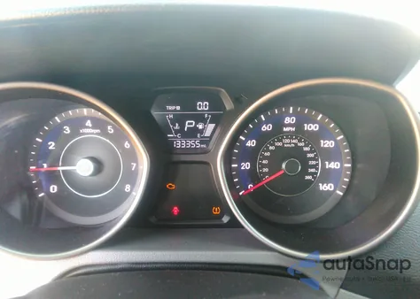 2015 Hyundai Elantra Se из США, поврежденный, VIN 5NPDH4AE7FH636051